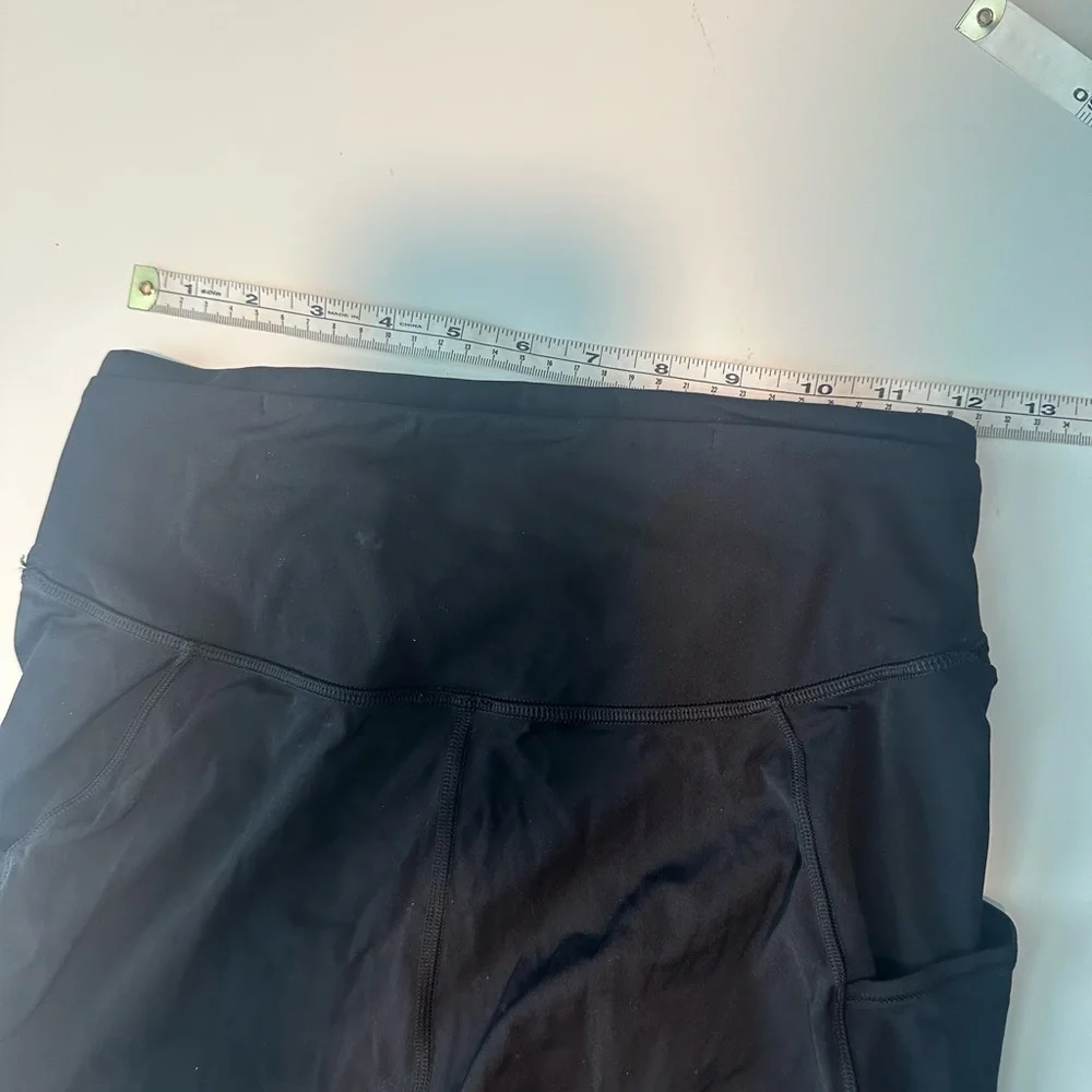 lulu lemon cropped leggings with pockets